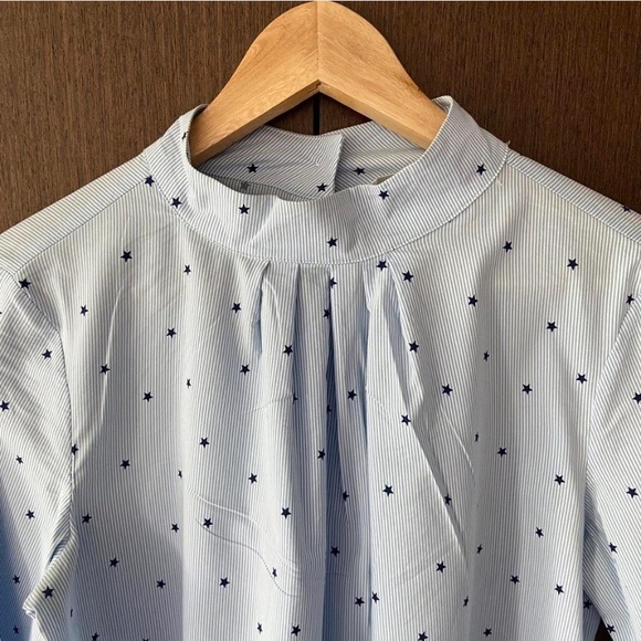 H&M cotton star print stripe button shirt - Picture 2 of 10